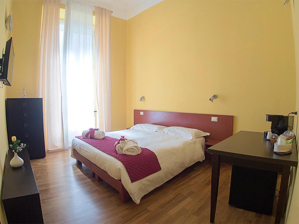 Residenza Viani Guest House La Spezia Habitación foto