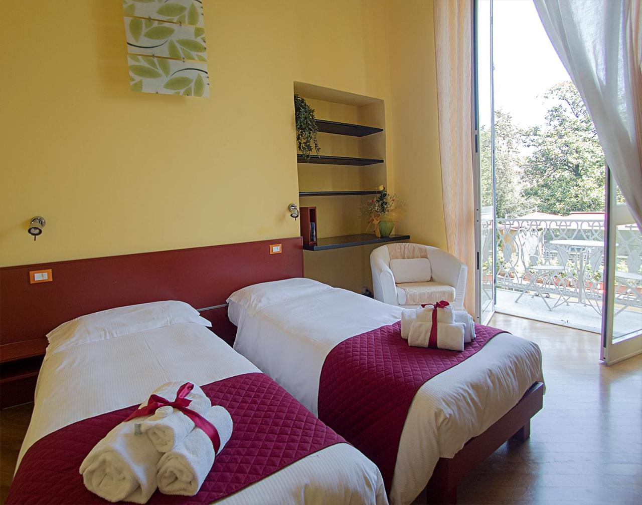 Residenza Viani Guest House La Spezia Habitación foto